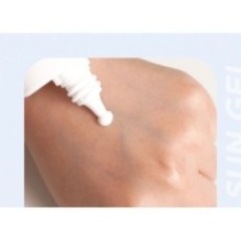 Isntree - Hyaluronic Acid Watery Sun Gel Mini